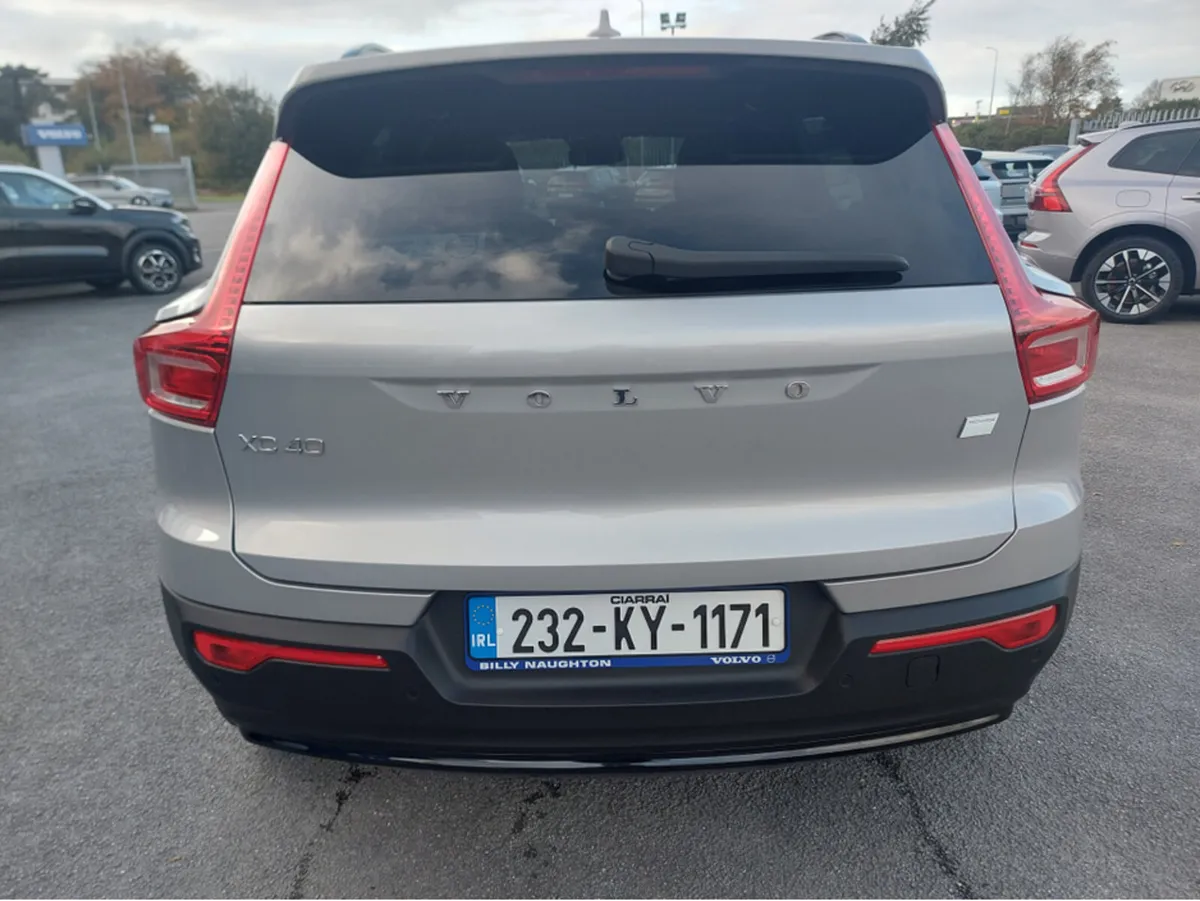 Volvo XC40 ULTIMATE EXTENDED RANGE - Image 2