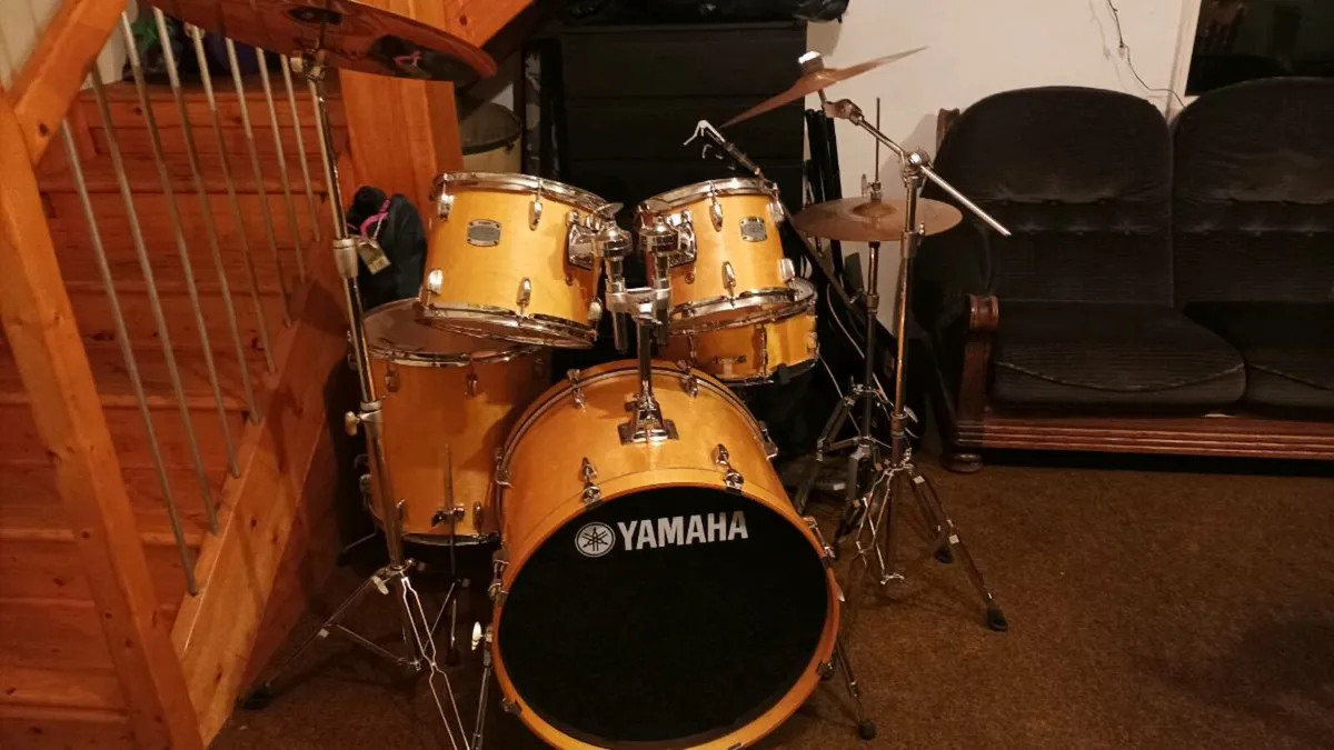 Drum Kit with Bags - Yamaha Stage Series Birch - Image 3