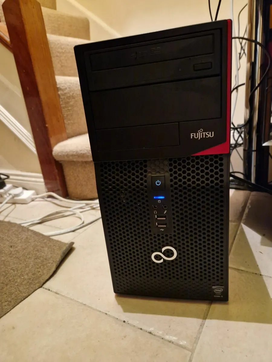 Fujitsu ESPRIMO P420 E85+ Desktop PC Wins 10, 16GB - Image 1