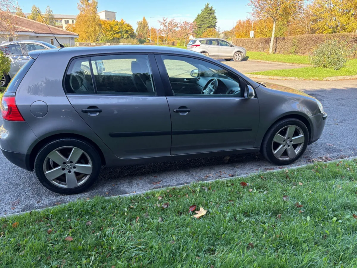 Volkswagen Golf 1.4 COMFORT 5DR 75BHP - Image 3