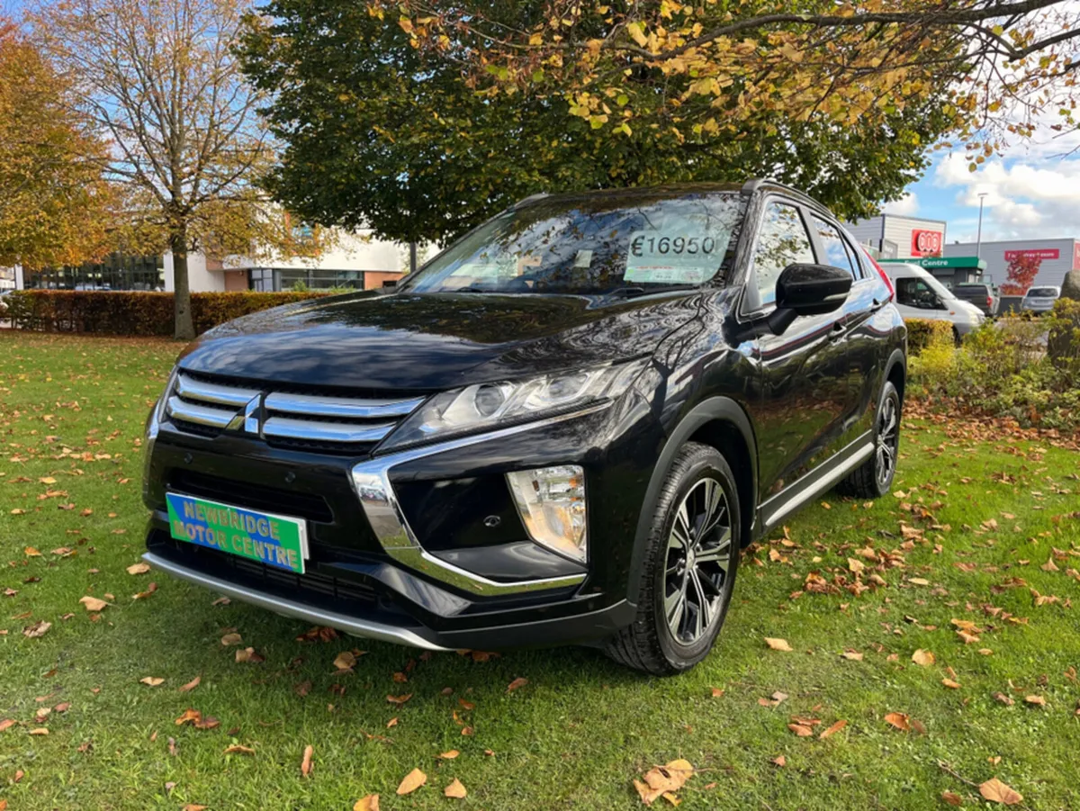 Mitsubishi Eclipse Cross ECLI INTENSE 6MT 4DR - Image 3