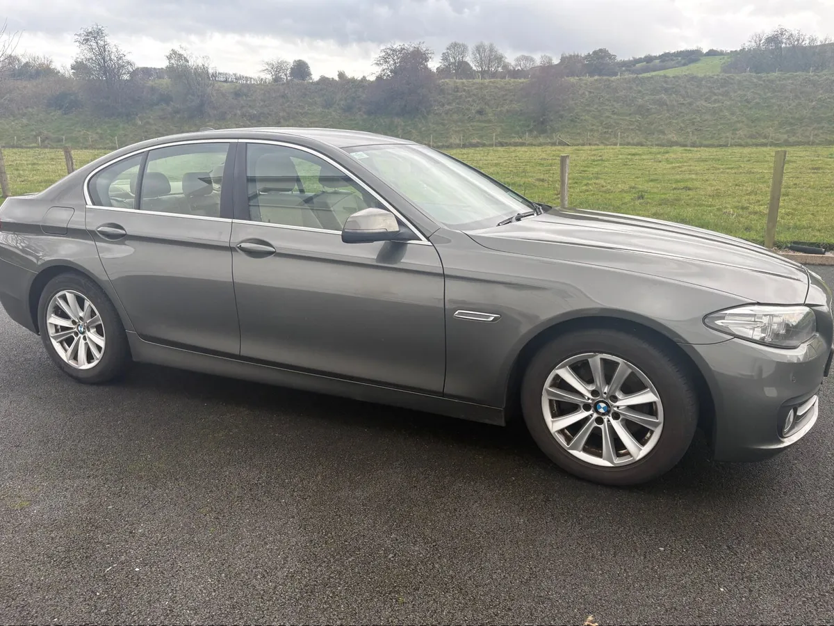 BMW 5-Series 2014 - Image 1
