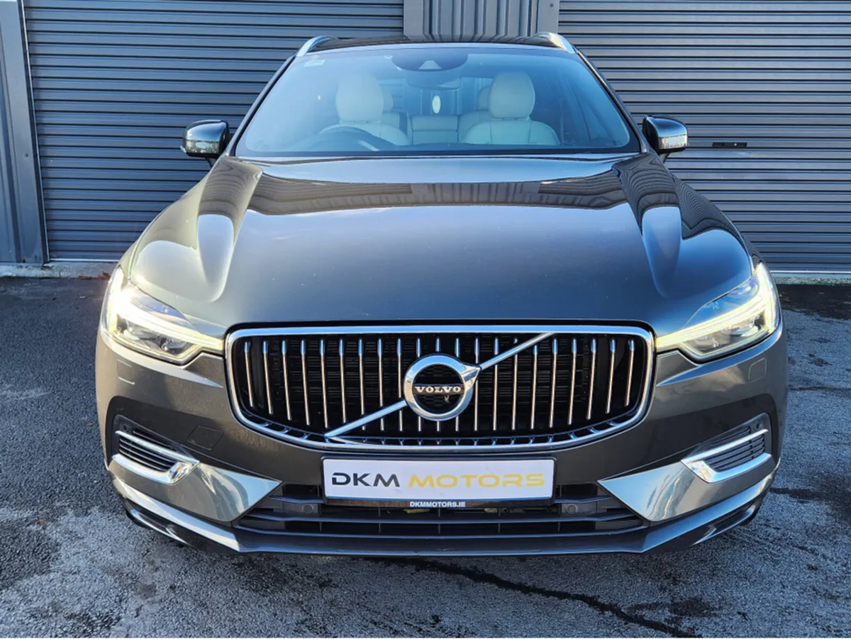Volvo XC60 T8 INSCRIPTION PHEV - Image 2