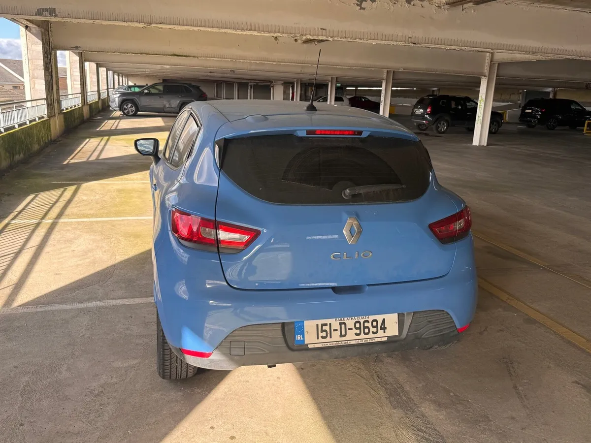 Renault Clio - Image 4