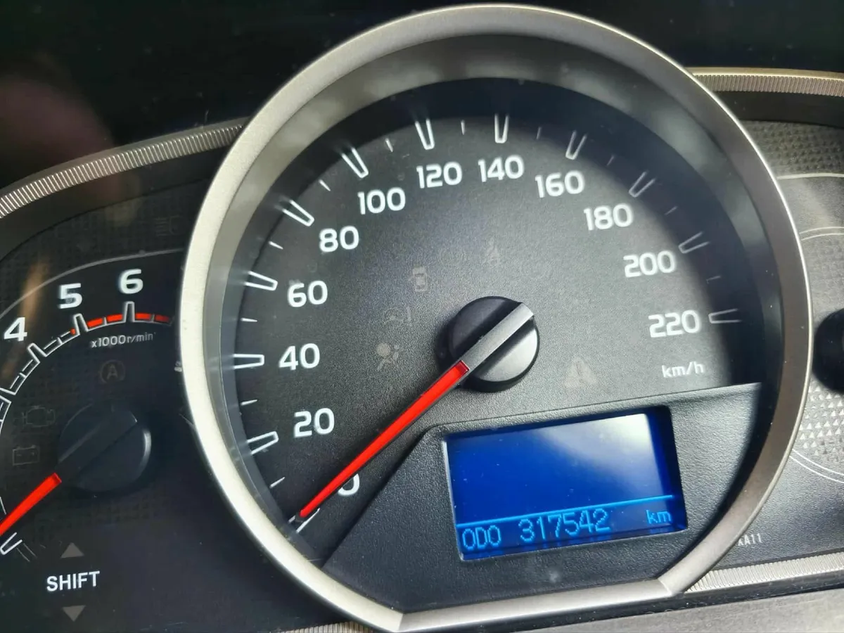 Toyota RAV4 2015 - Image 4