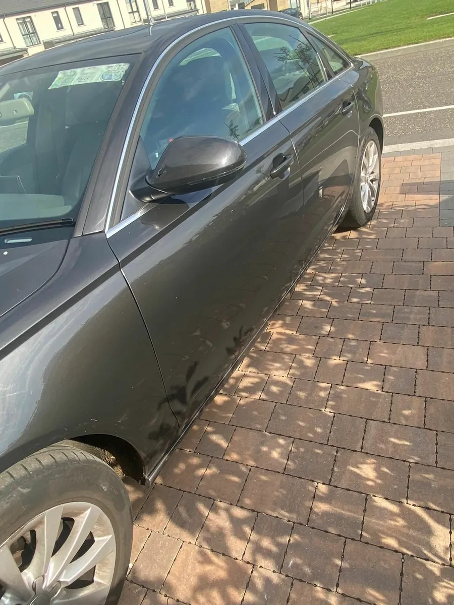Audi A6 2012 - Image 2