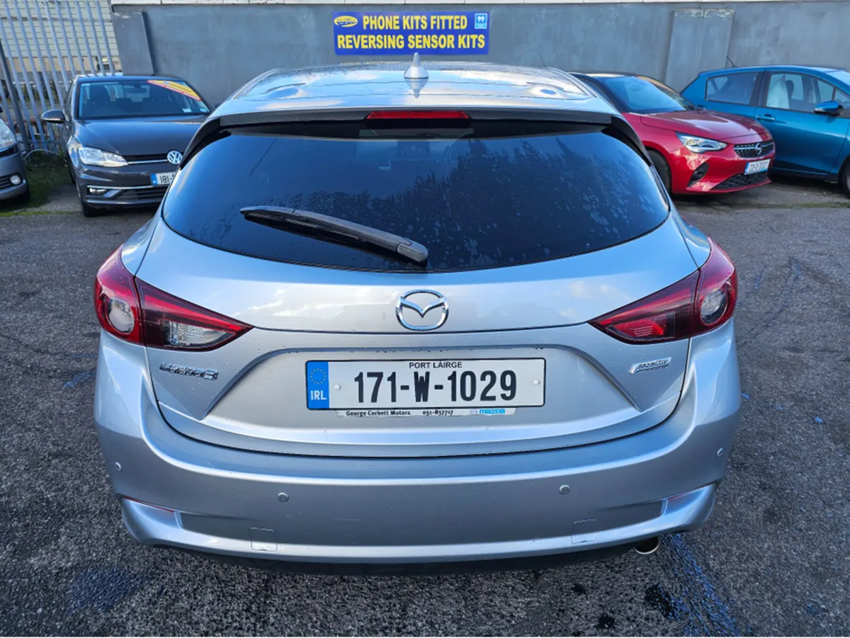 Mazda Mazda3 1.5P EXECUTIVE - Image 2