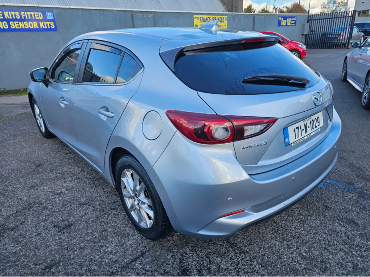 Mazda Mazda3 1.5P EXECUTIVE - Image 3