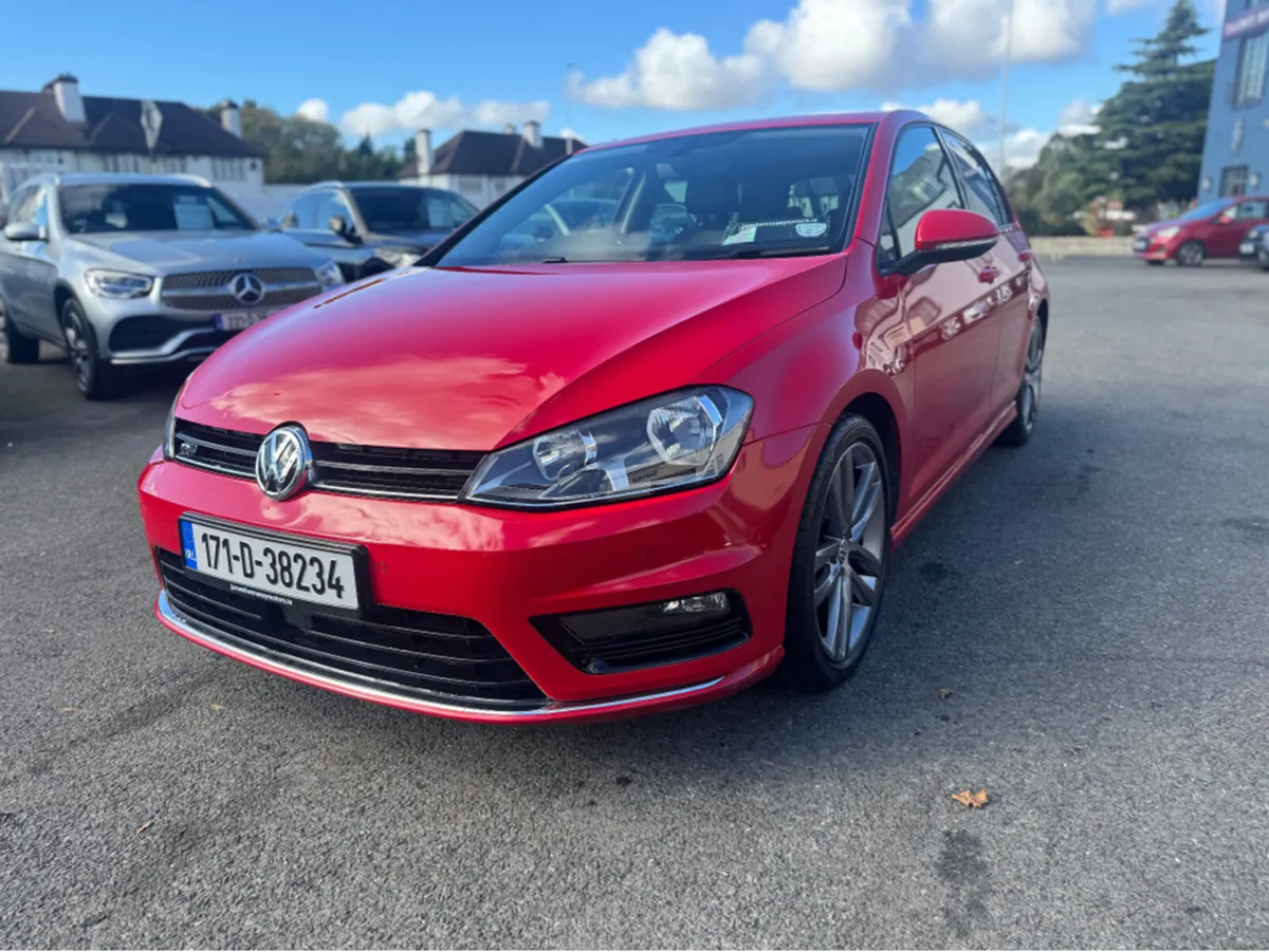 Volkswagen Golf HIGHLINE 1.2 TSI MANUAL 6SPEED FWD - Image 2