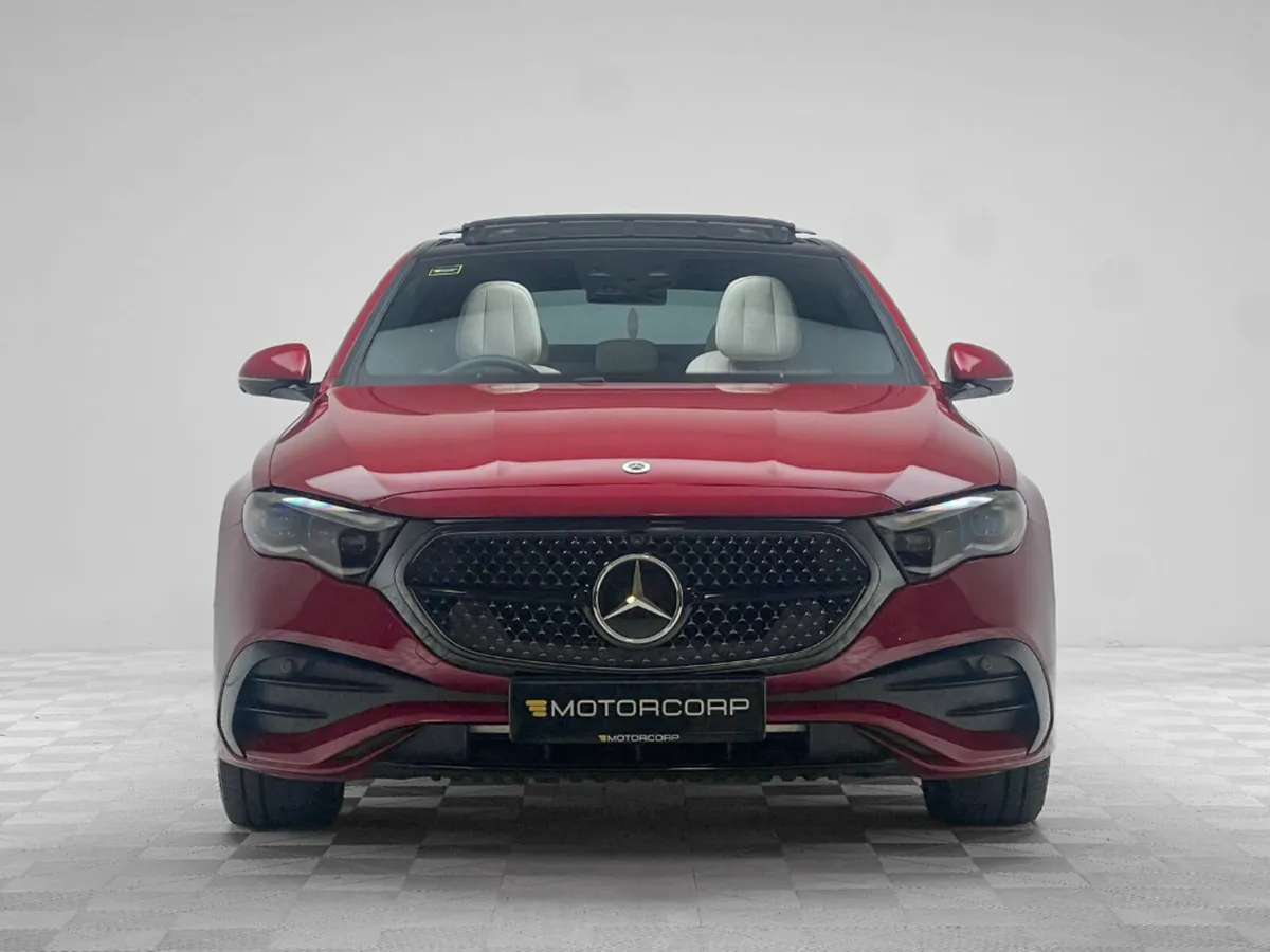 Mercedes-Benz E-Class E300 E AMG LINE PREMIUM PLUS - Image 2