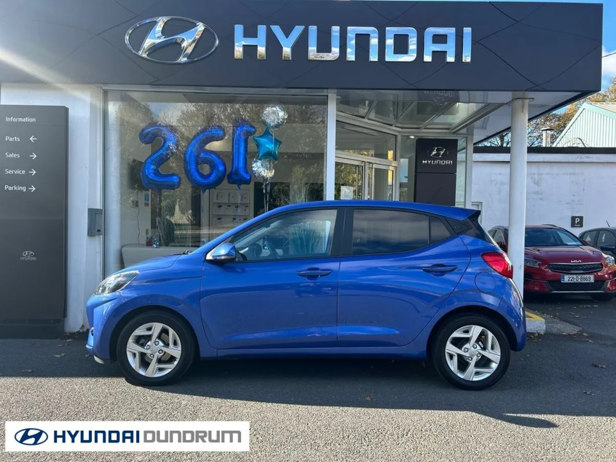 Hyundai i10 Deluxe Plus 5DR - Image 3