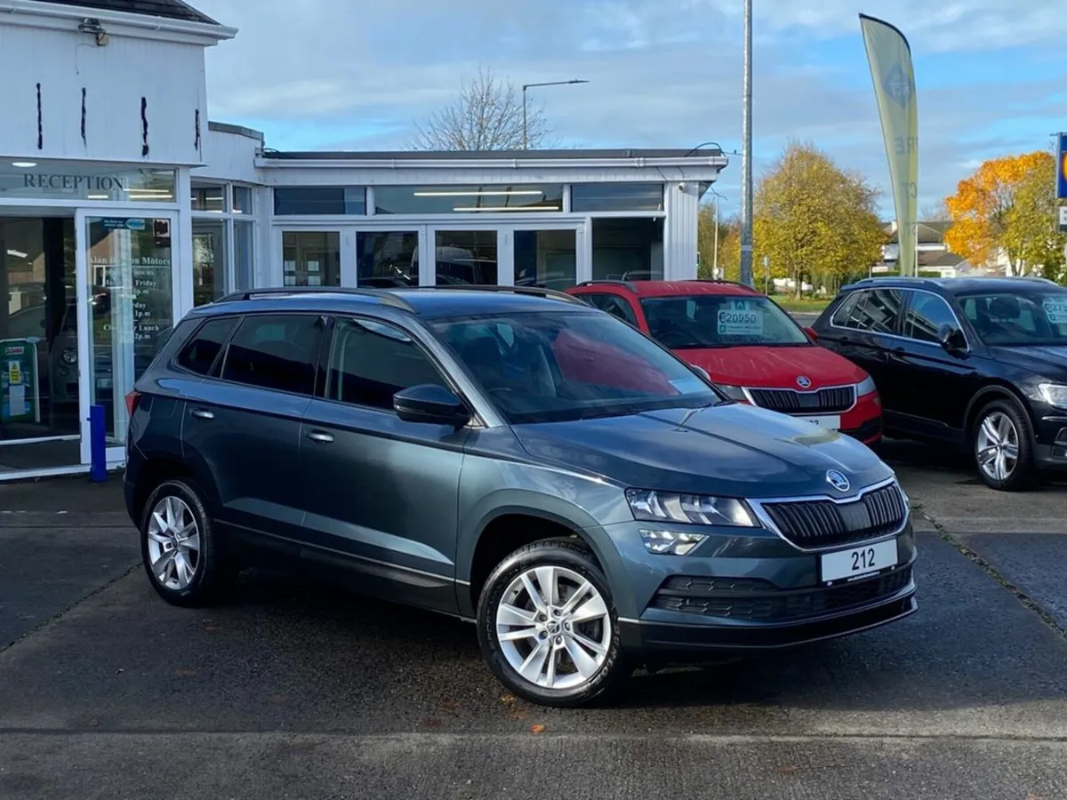 Skoda Karoq SE TECHNOLOGY TDI SCR - Image 1