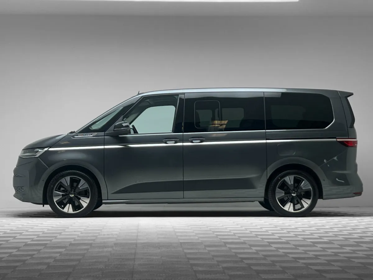 Volkswagen Multivan STYLE 1.4 PHEV DSG *7 SEATER* - Image 4