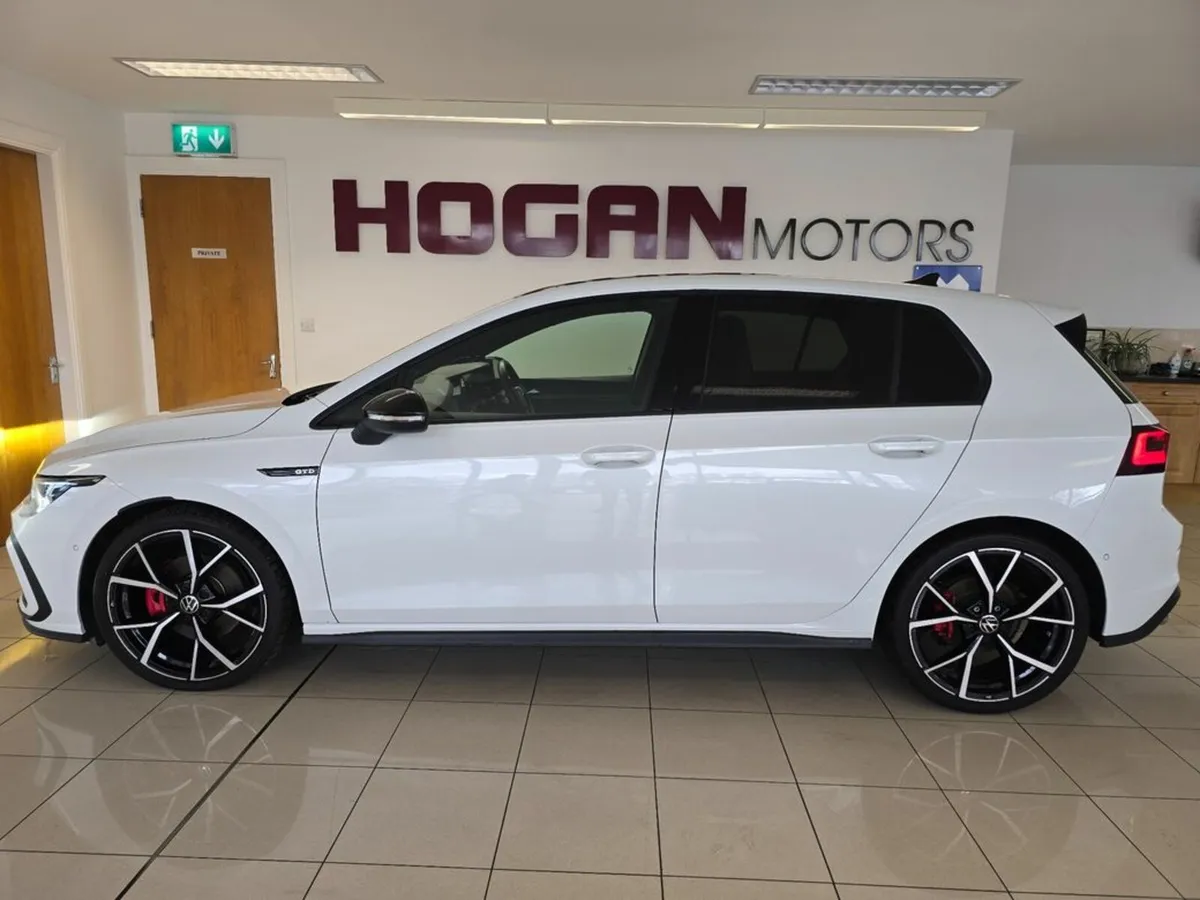 Volkswagen Golf GTD 2.0 TDI 200HP 5DR AUTOMATIC - Image 4