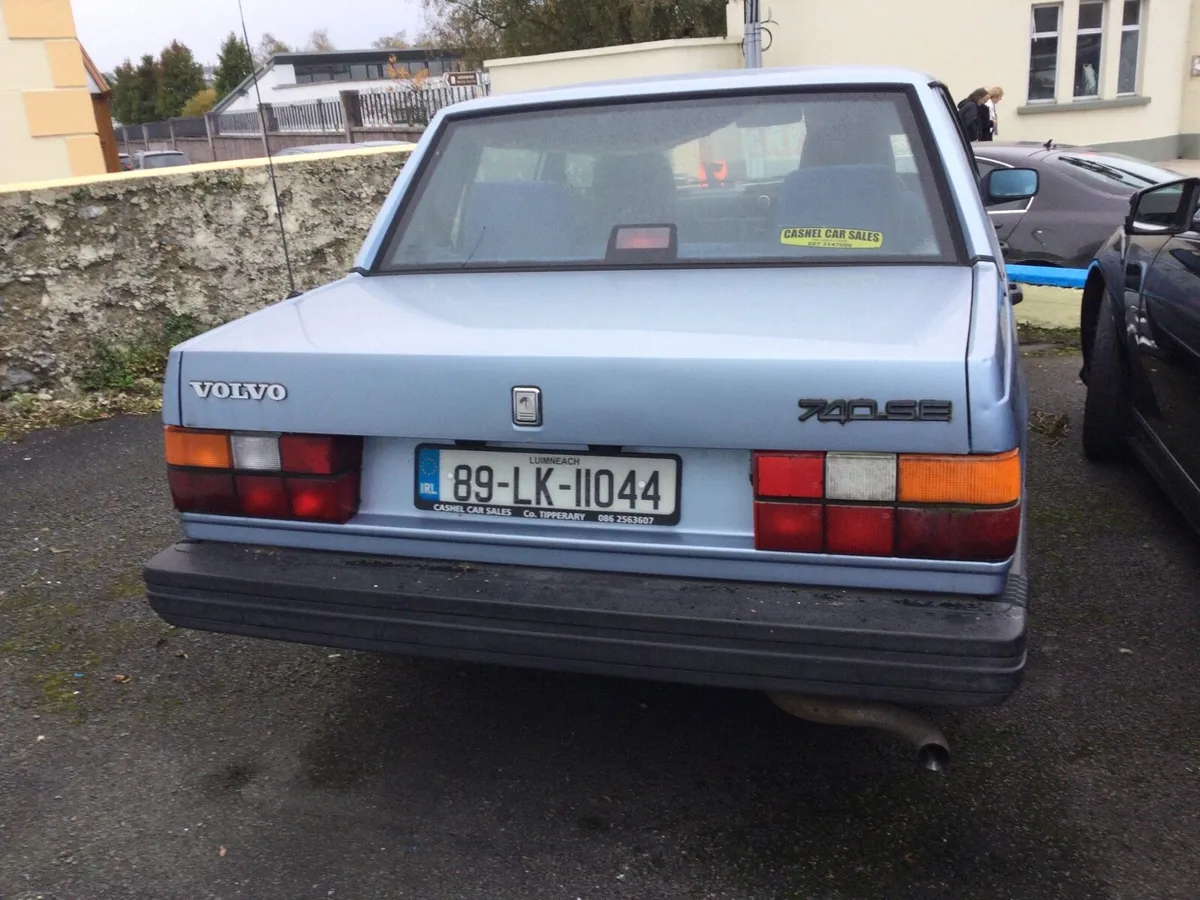1989 Volvo 740 saloon - Image 4