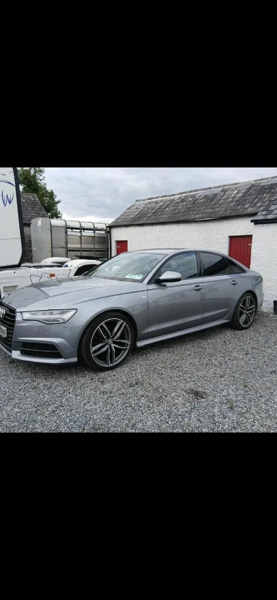 Audi A6 2015 - Image 2