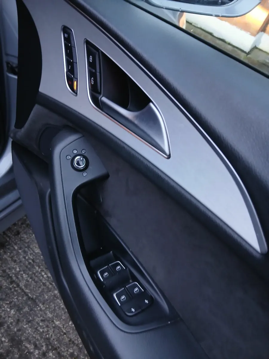 Audi A6 2015 - Image 4