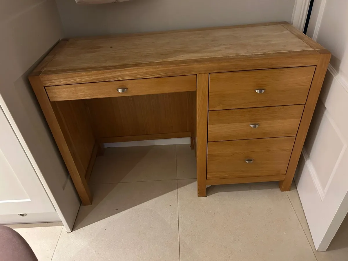 Office desk