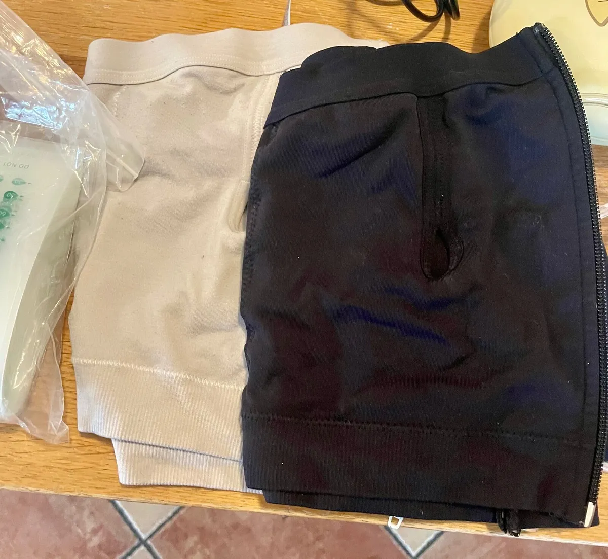 Used Medela Swing Maxi Double Electric BreastPump - Image 2