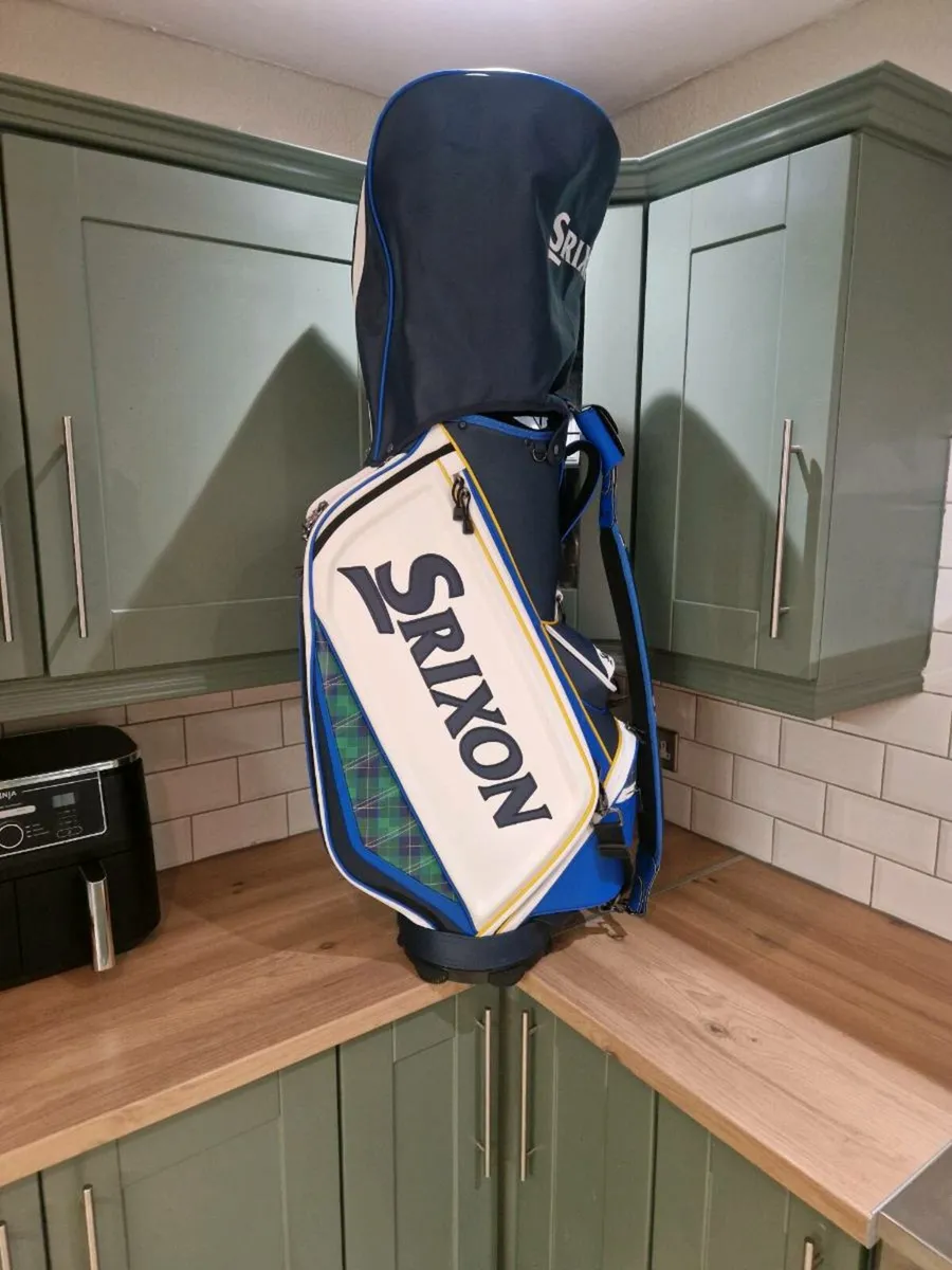 Srixon tour bag - Image 3