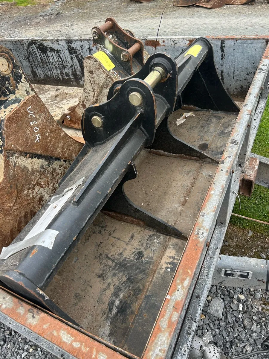 Unused 45mm pin Rhinox 5ft Grading bucket - Image 3