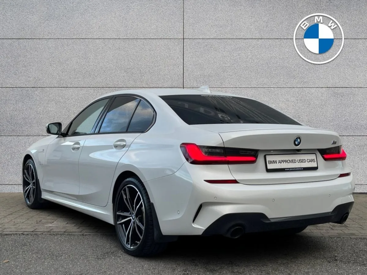 BMW 3 Series 330e M Sport Saloon - Image 3