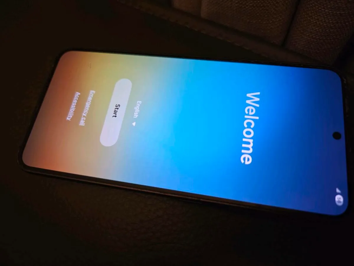 Samsung S23 128gb - Image 2