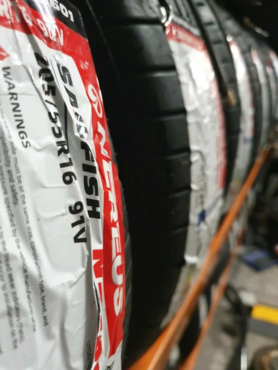 Part Worn Jeep Tyres Car Tyres - Image 1