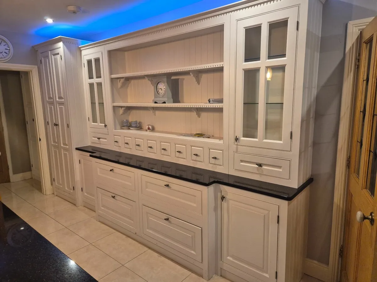 Kitchen - Image 2