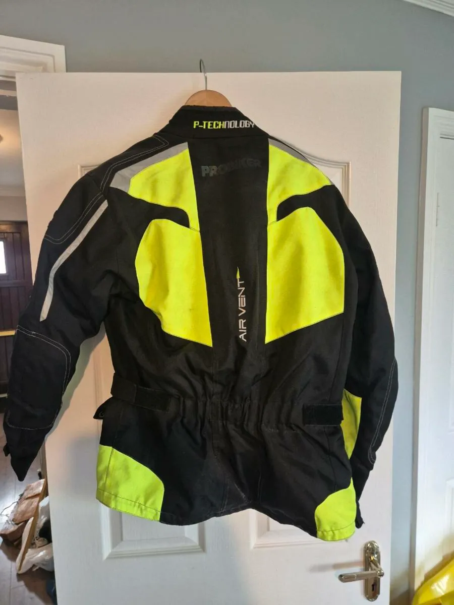 Motorbike jacket - Image 3