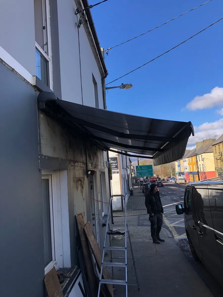 Shop front canopy - Image 1