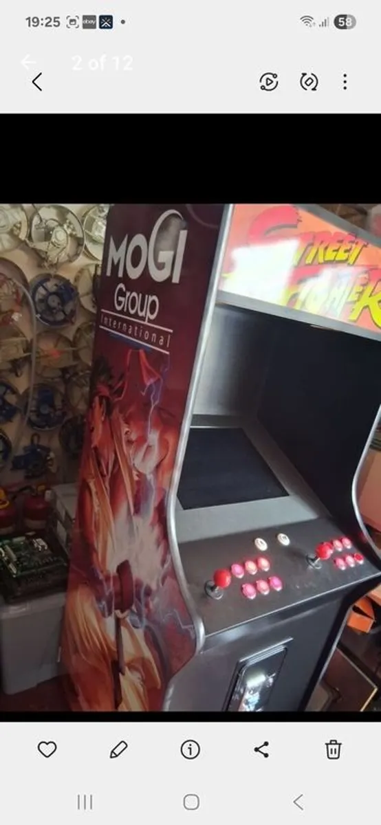 Arcade Machine - Image 3
