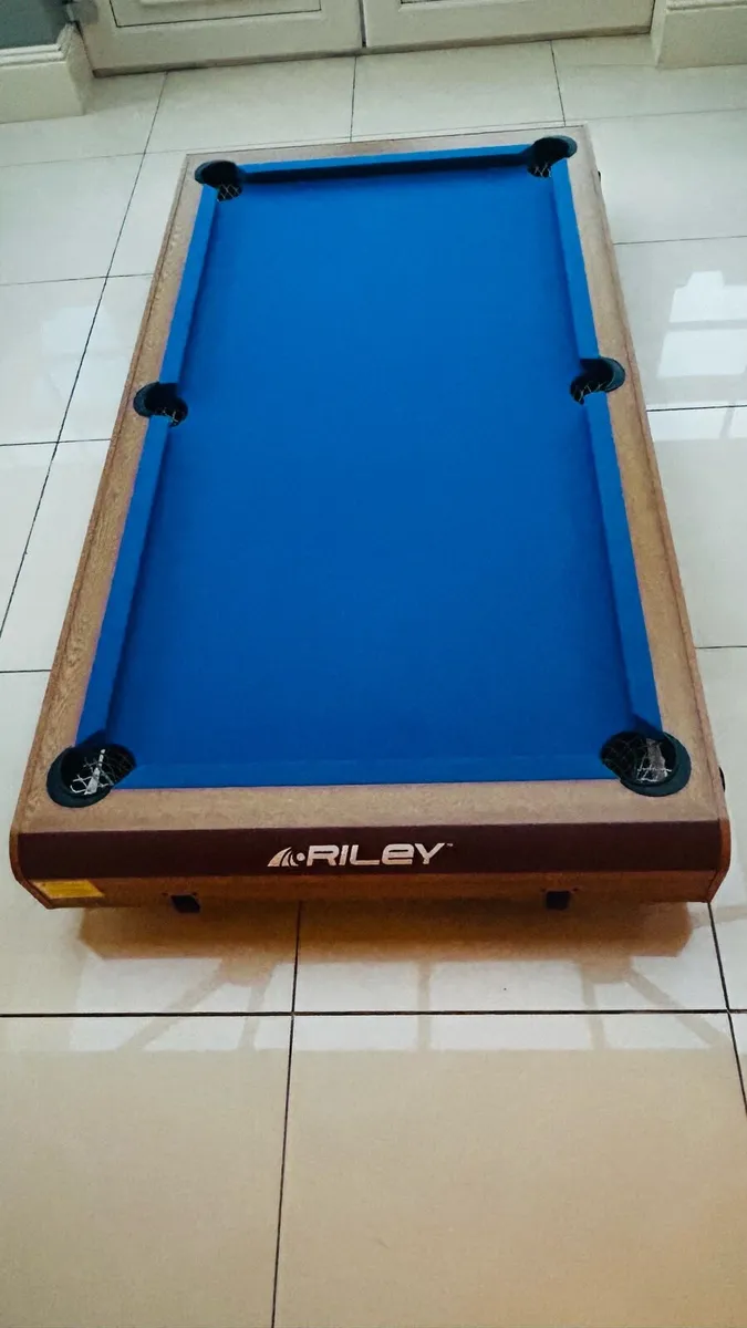 Riley 6ft Rolling/Lay Flat Folding Pool Table - Image 4