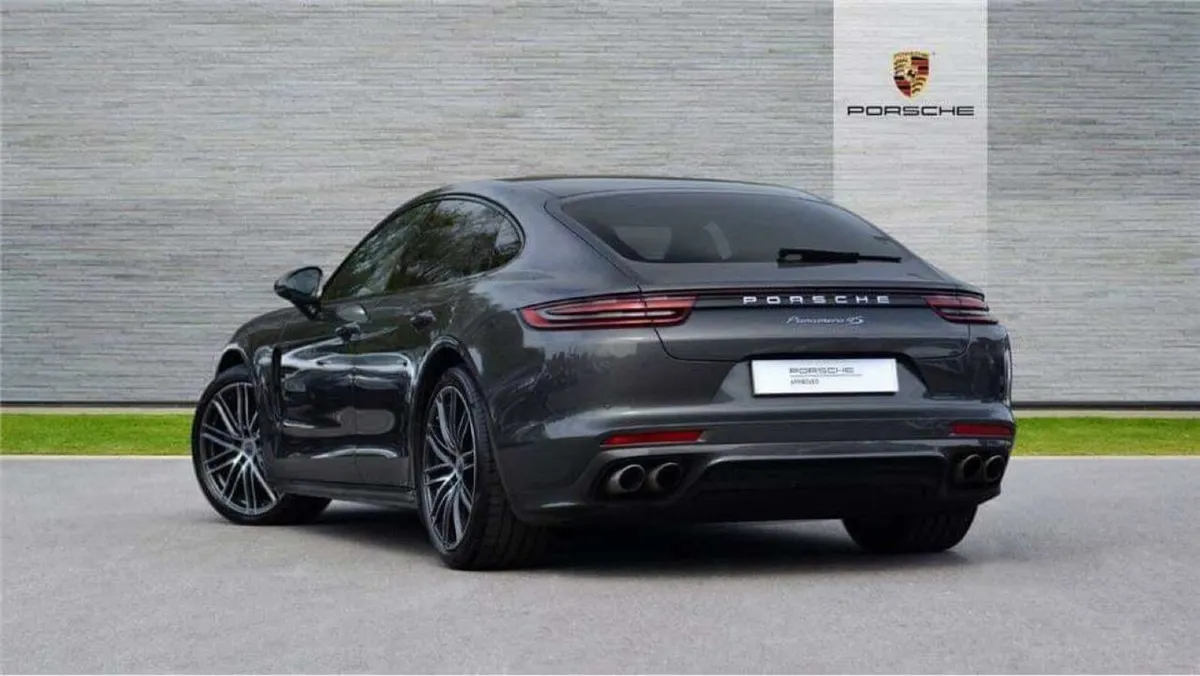 Porsche Panamera 4S Diesel Genuine Low Milage - Image 3