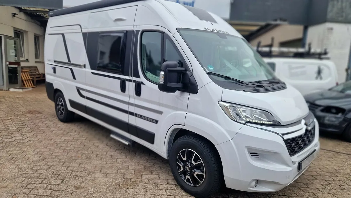 2024 ADRIA twin 600SP - Image 3