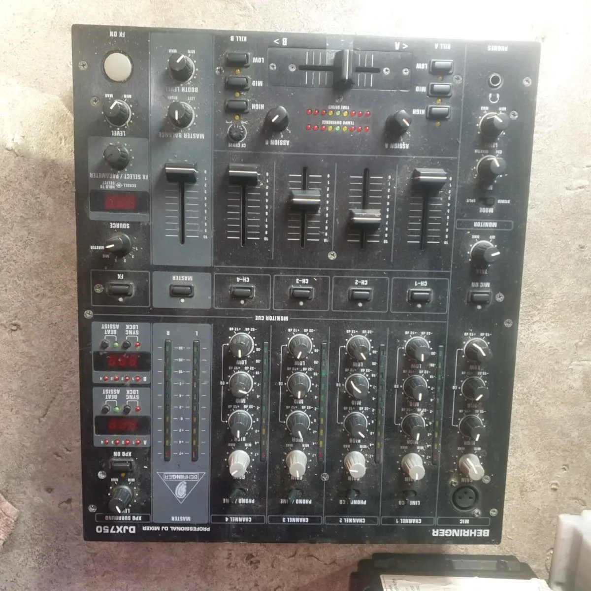 DJ MIXER - Image 4