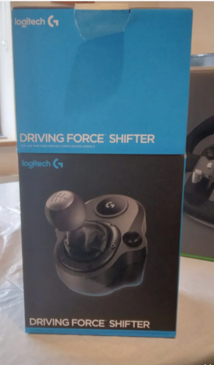 Logitech Driving force G920 Bundle - Image 3