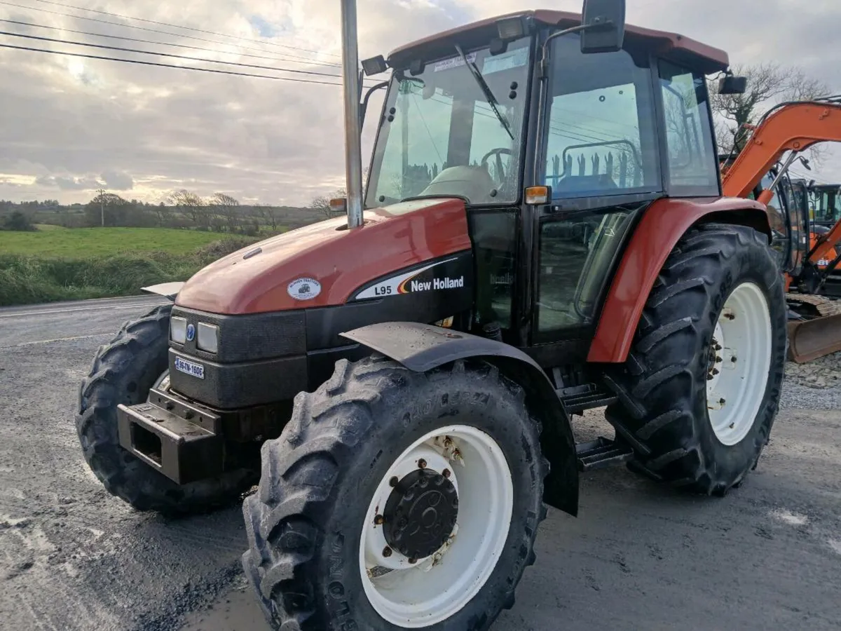 New Holland - Image 1