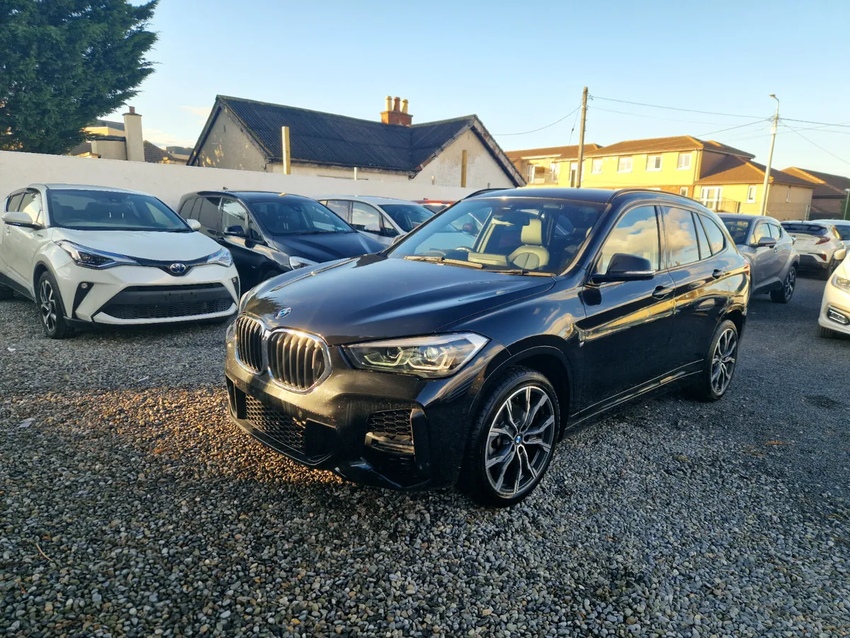 2020 X1 Xdrive18D  M sports| Auto - Image 3