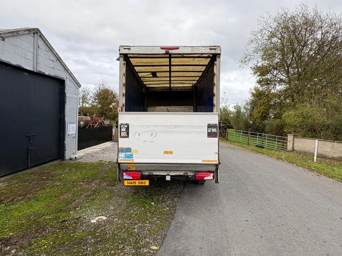 2015 Mercedes Sprinter 313CDI Curtainsider - Image 4