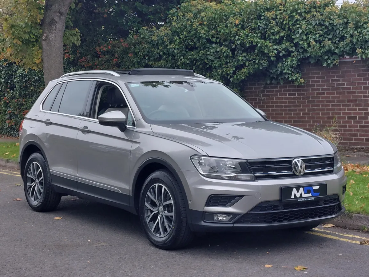 Volkswagen Tiguan *HIGH SPEC PAN ROOF* 2018 - Image 4