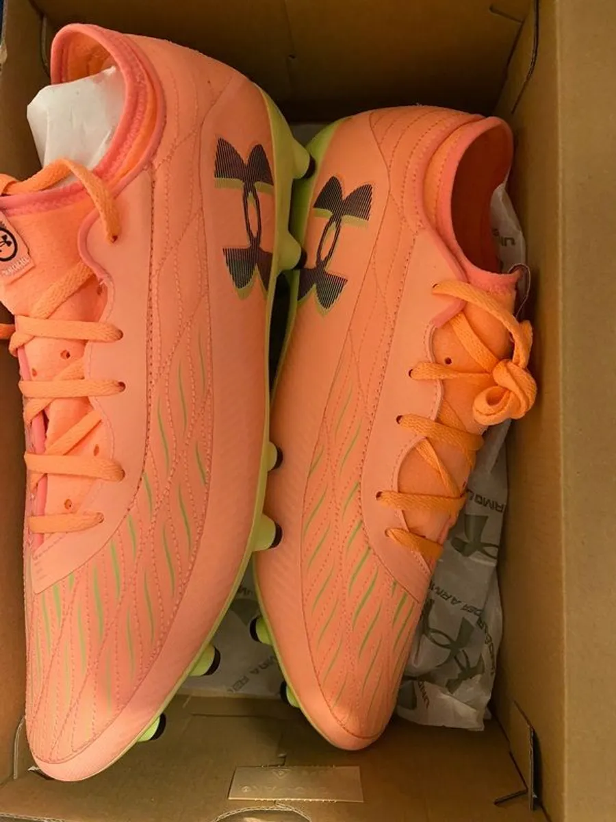 Under Armour Football boots size UK 10 - Image 3