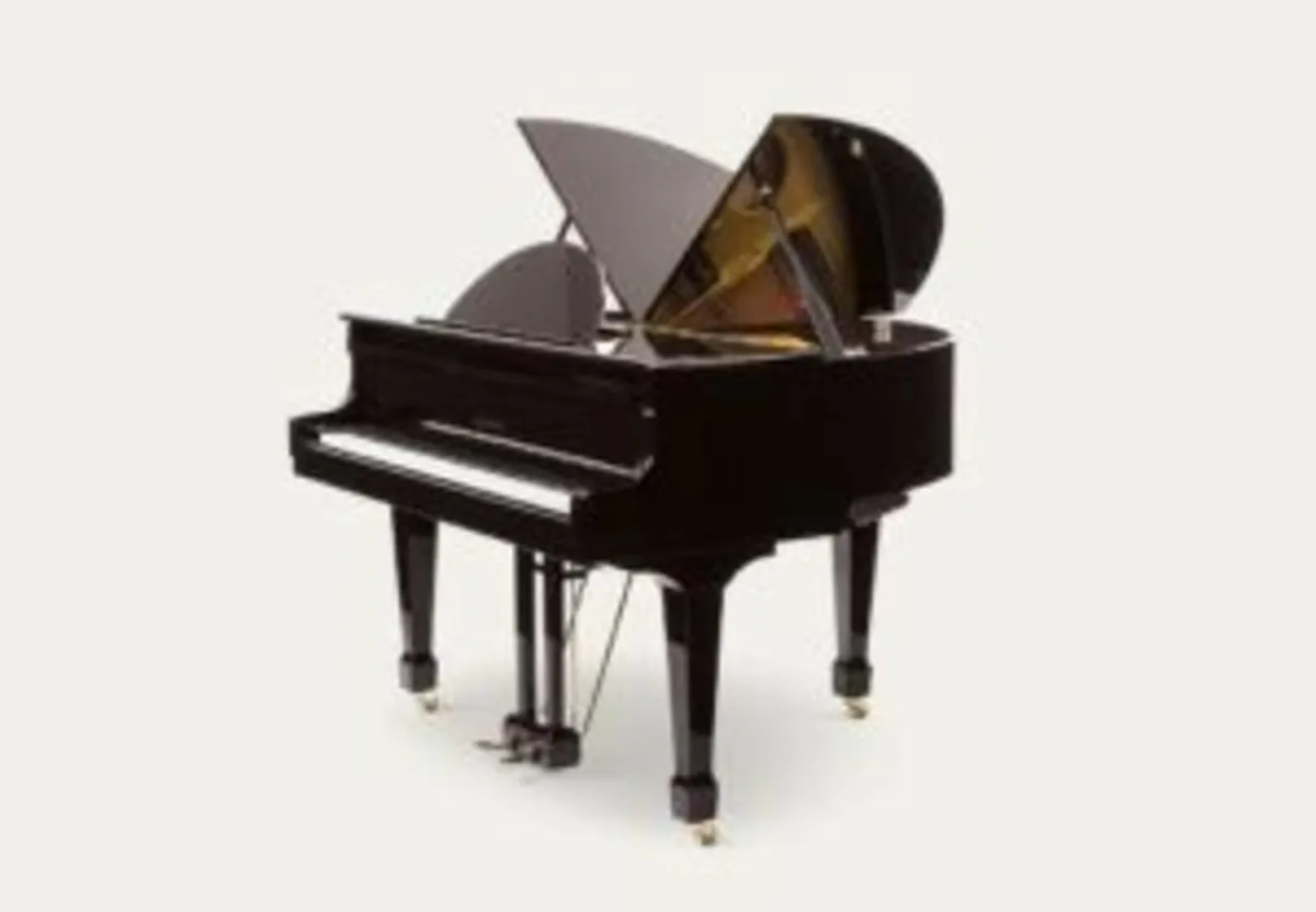 EDELWEISS G52 BABY GRAND PIANO