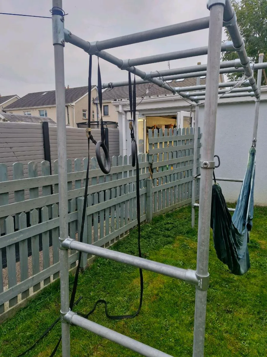 Kids climbing frame - Image 4