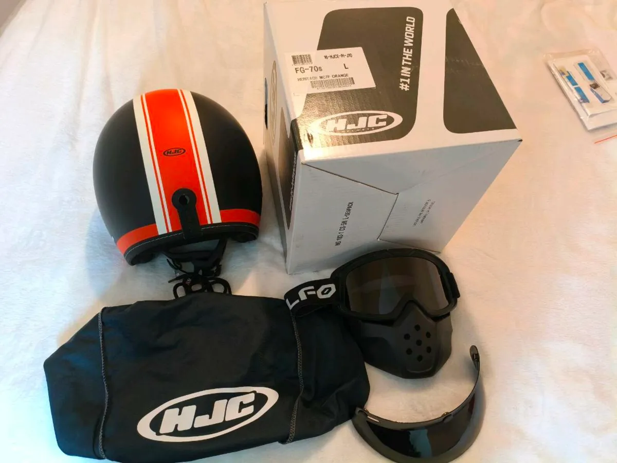 HJC Helmet - Image 3