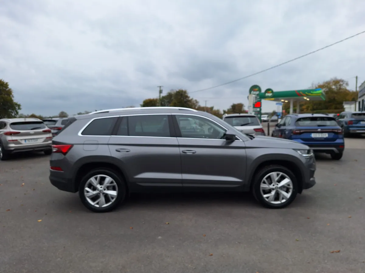 Skoda Kodiaq Style *Top Spec/Black Leather - Image 2