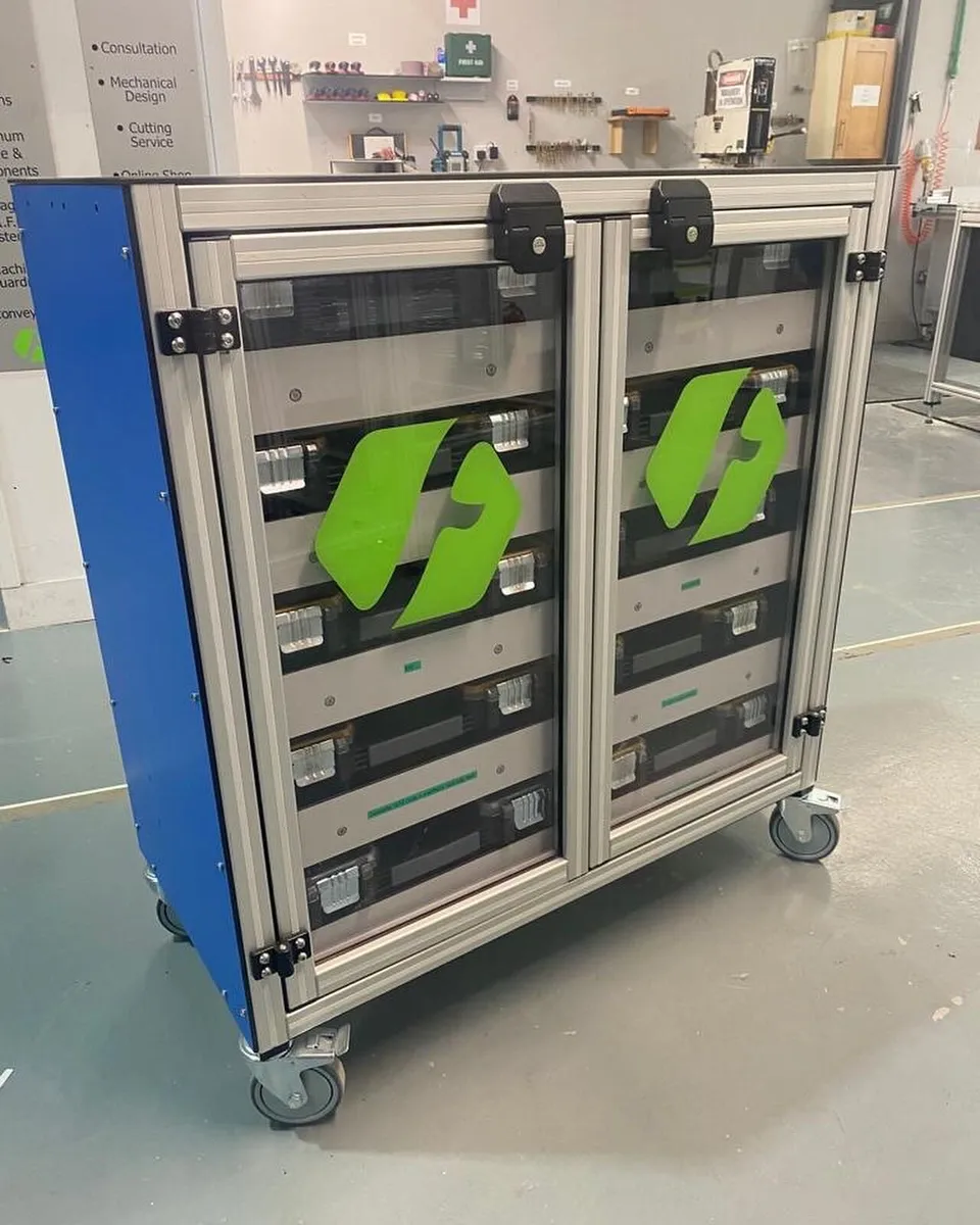 Heavy duty storage trolley - Image 1