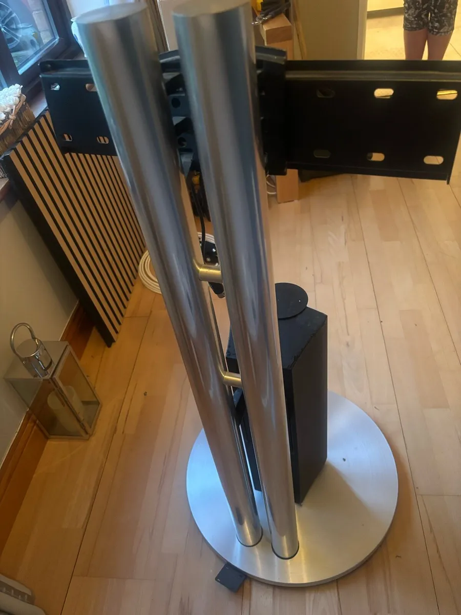 Tv stand - Image 2