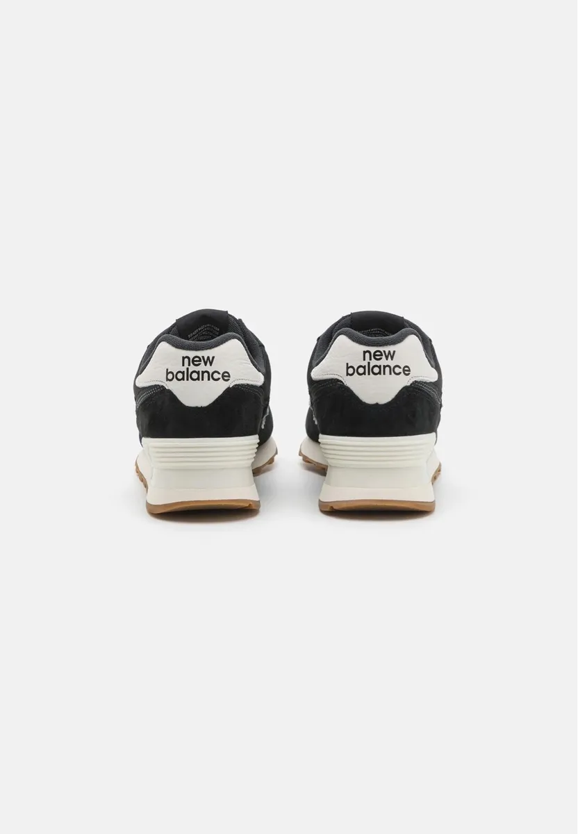 New Balance Trainers Size UK 4.5 - Image 3
