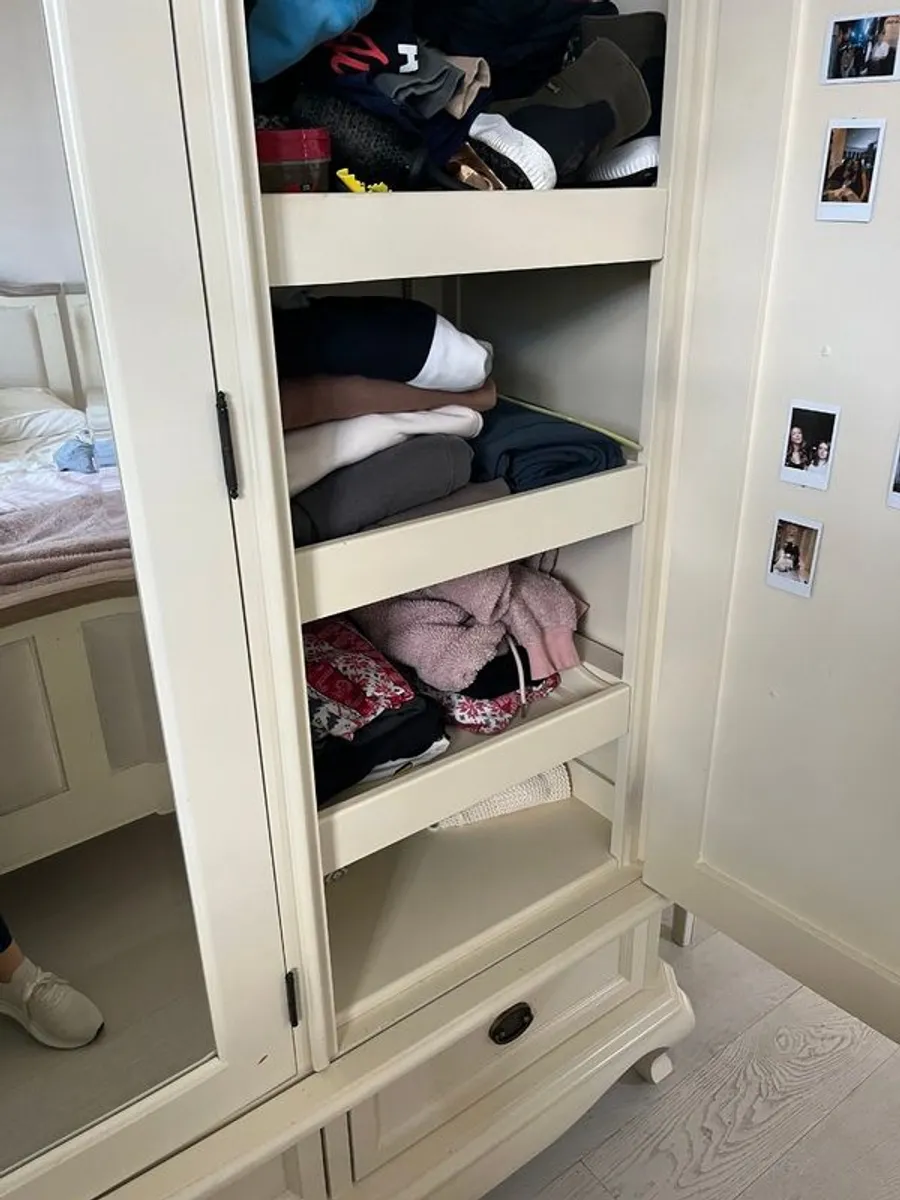 Large Wardrobe - Image 2